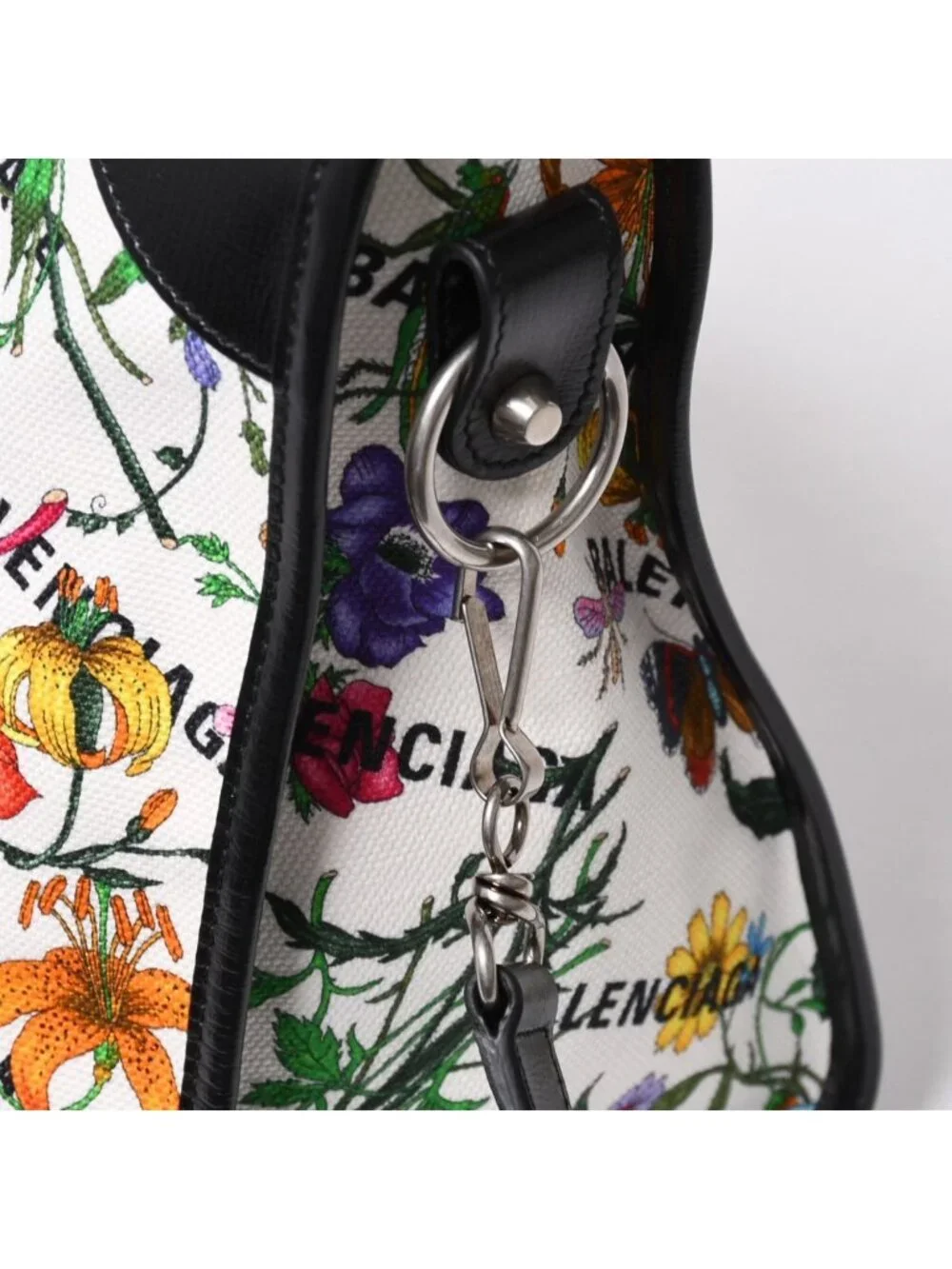 Gucci Neoclassic City the Hacker Project White Multicolor